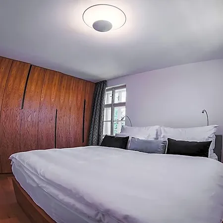 Apartahotel Pražská 4*