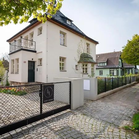 Prazska Appart hôtel 4*